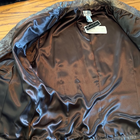 Leather Bomber Jacket, NWT, slightly metallic with worn look, Chico’s sz3, large - Picture 13 of 13